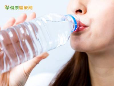 喝水防中暑！ 營養師李婉萍教你如何喝水最健康！