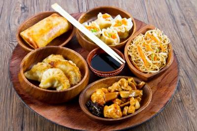 透視國小校園午餐五大爭議:校園午餐沒有想像中安全?!常見的食品中毒原因有這三項...