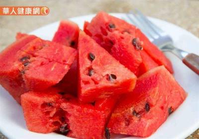 夏天白帶多,喝決明子茶排濕清火?中醫:先搞懂自身體質