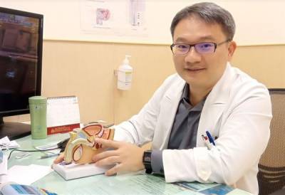 余天驚傳罹患攝護腺癌第三期!「攝護腺癌」發現多已轉移〜如何預防 早期發現?