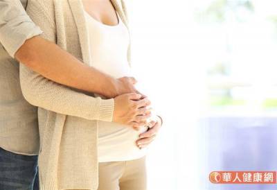 懷孕可以從事性行為嗎?需不需要戴套?婦產科醫師解答7大Q A