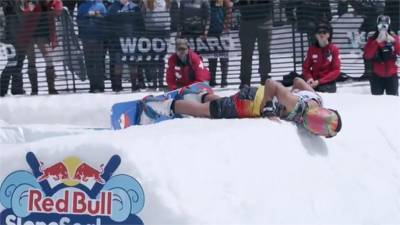 滑雪融合滑水極限賽!60頂尖選手秀特技