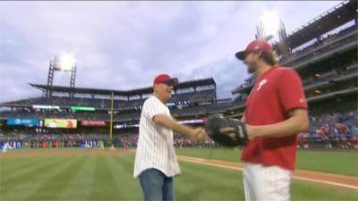 MLB/被守備失誤打敗 費城人2比5不敵釀酒人