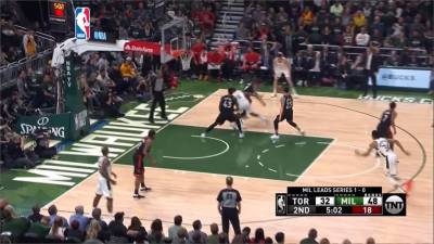 NBA/字母哥猛攻30分 公鹿屠暴龍取2勝0敗優勢