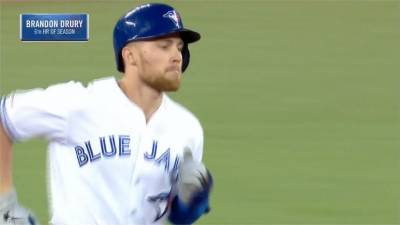 MLB/洋基牛棚崩盤失守 藍鳥超級新人逆轉三分砲