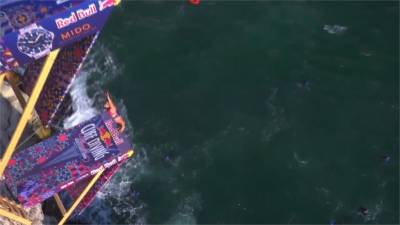 創賽史首見完美紀錄 英國懸崖跳水好手奪滿分