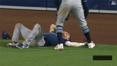 MLB/15戰15長打!藍鳥「球二代」創紀錄