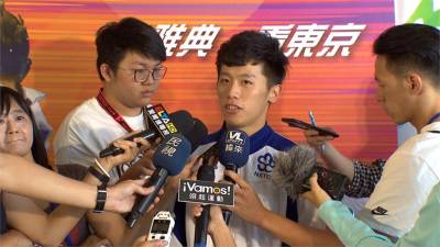 陳詩欣 朱木炎為選手戴桂冠 加持拚2020東奧