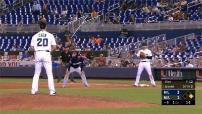 MLB/陳偉殷中繼對決釀酒人 0.1局責失1分