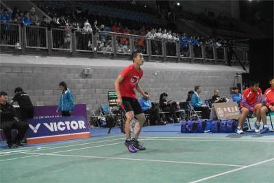 108年全國國中盃羽球賽盛大開打 枋寮高中及時回穩搶勝晉級