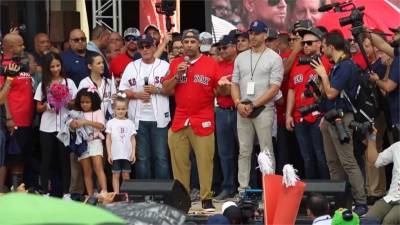 MLB/偷暗號事件延燒 紅襪開除總教練柯拉