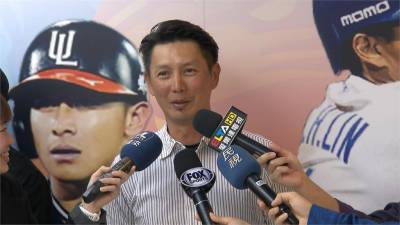 中職/現在出2018球員卡 中職首賣會還是旺