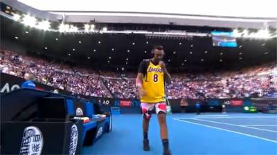 向傳奇Kobe致敬!內馬爾進球後雙手比出24