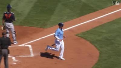MLB/老投 新秀好表現 洋基熱身賽大勝光芒