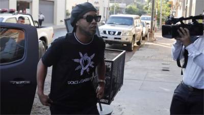 球星小羅納度用假護照遭警方拘留 原因是護照被沒收