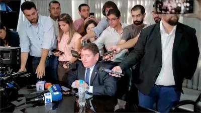 球星小羅納度用假護照遭警方拘留 原因是欠款護照被沒收