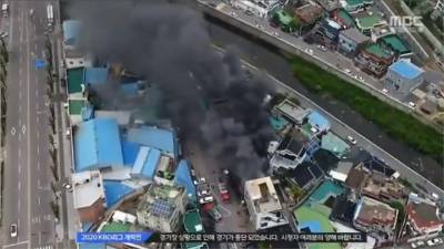 韓職開幕賽狀況多!因雨延賽 火燒民宅 比賽被迫中斷