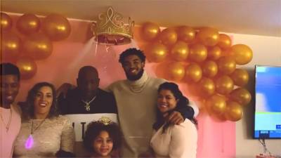 媽媽上月染武漢肺炎過世 NBA狀元唐斯哀傷度母親節