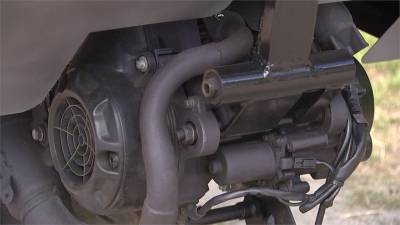 零預算打造「最速動力手推車」 英國發明家挑戰世界紀錄