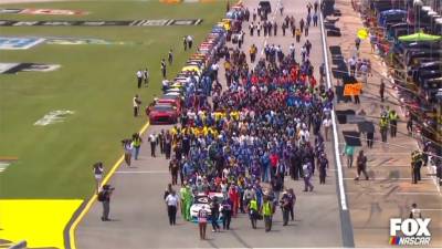NASCAR不容歧視!非裔車手遭放絞索恐嚇 官方震怒