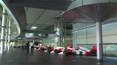 首季虧損49.15億 F1麥拉倫車隊獲紓困貸款