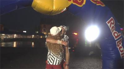 跑歐洲第一高峰!16小時7分鐘20秒跑完140公里