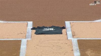 上場靜默42秒…再離場罷賽 大聯盟罷賽規模擴大 14隊響應7戰不打