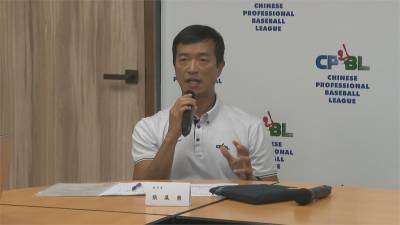 本壘衝撞爭議延燒 樂天將採法律行動