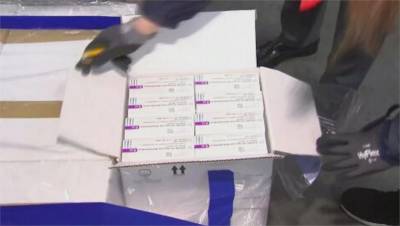 AZ牛津疫苗法國開打 金融時報:對南非變種病毒防護力有限
