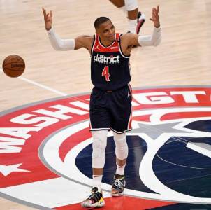 NBA/威少鬼神級「雙20」大3元 NBA史上第3