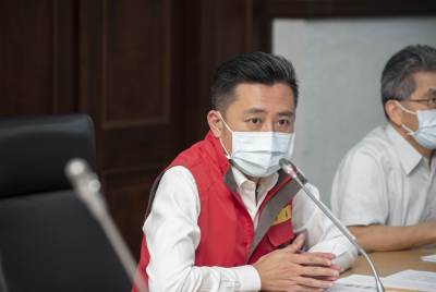 疫情警戒升至二級 林智堅市長宣布戶外教學 共餐食堂暫緩至6月8日