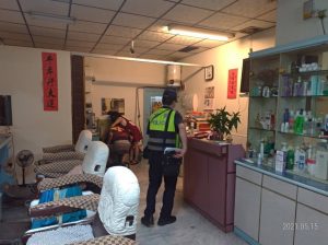 高雄市關閉娛樂休閒等場所執法措施強度提高 高市警動員阻斷傳播鏈