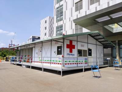 工研院x新竹臺大分院 聯手研發防疫啟用戶外篩檢站及正壓檢疫亭