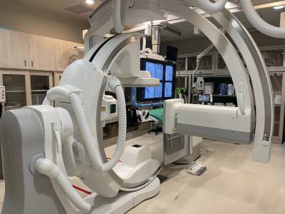 雙向數位血管X光機 中國醫藥大學新竹附設醫院成功搶救87歲腦中風病患