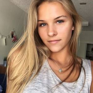 道奇女球僮一撲成名 IG私照絕美網:戀愛了