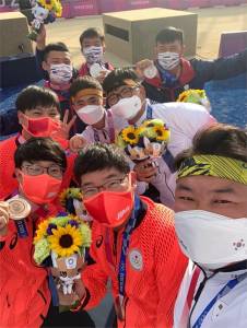 射箭大叔曝「自拍原因」!台灣選手1句話感動他