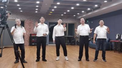 旅居廈門的台商以歌曲【讓愛築成一個圈】獻給抗疫第一線人員