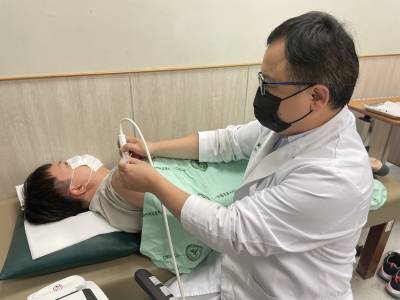 鈣化性肌腱炎痛起來要人命中國醫藥大學新竹附設醫院復健科體外震波與超音波導引灌洗整合治療