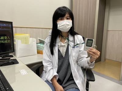 緊張頭痛失眠 西醫微電流和中醫電針緩解